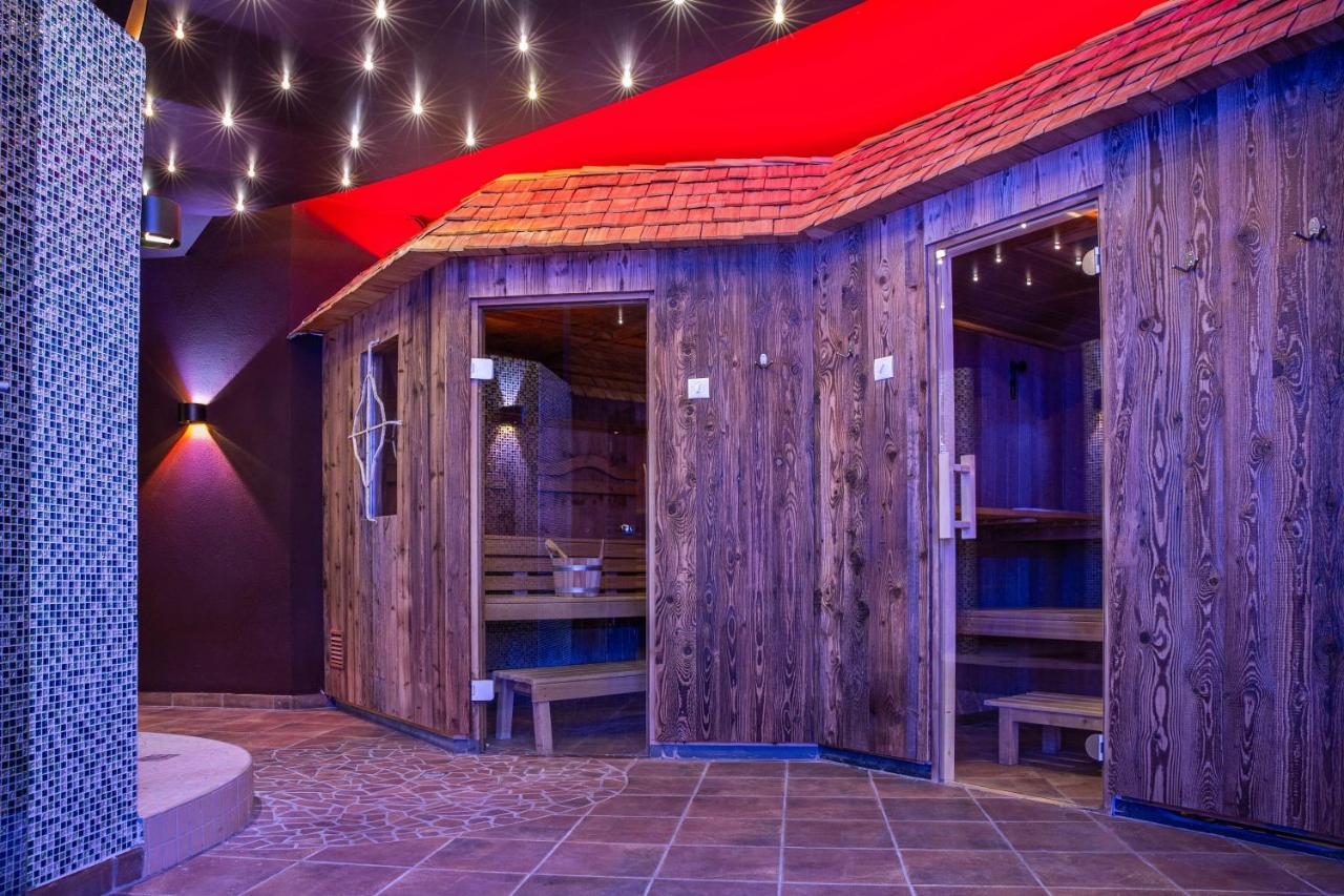 Voralpenhotel Schmoller Sankt Georgen im Attergau Esterno foto